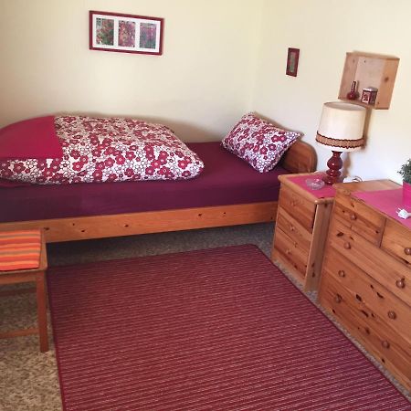 Ferienwohnung An Der Schlier Neuental Екстер'єр фото