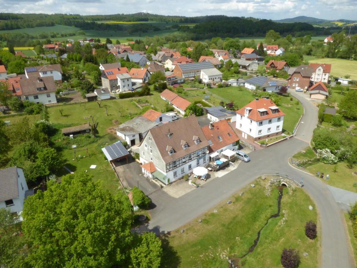 Ferienwohnung An Der Schlier Neuental Екстер'єр фото