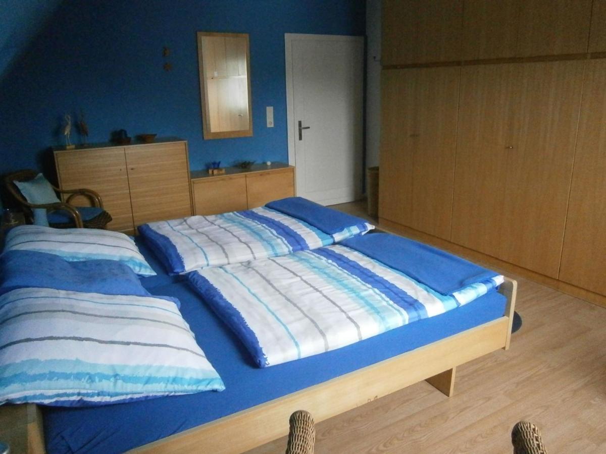 Ferienwohnung An Der Schlier Neuental Екстер'єр фото